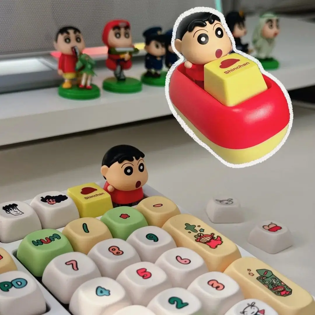 新オリジナル 52TOYS クレヨンしんちゃんキーキャップ Q バージョン