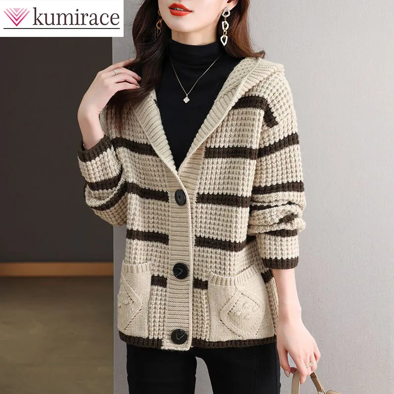 

Striped Hooded Sweater Jacket Women's Short Autumn Outfit 2024 New Style Loose Fitting Hooded Knitted Cardigan for Outerwear