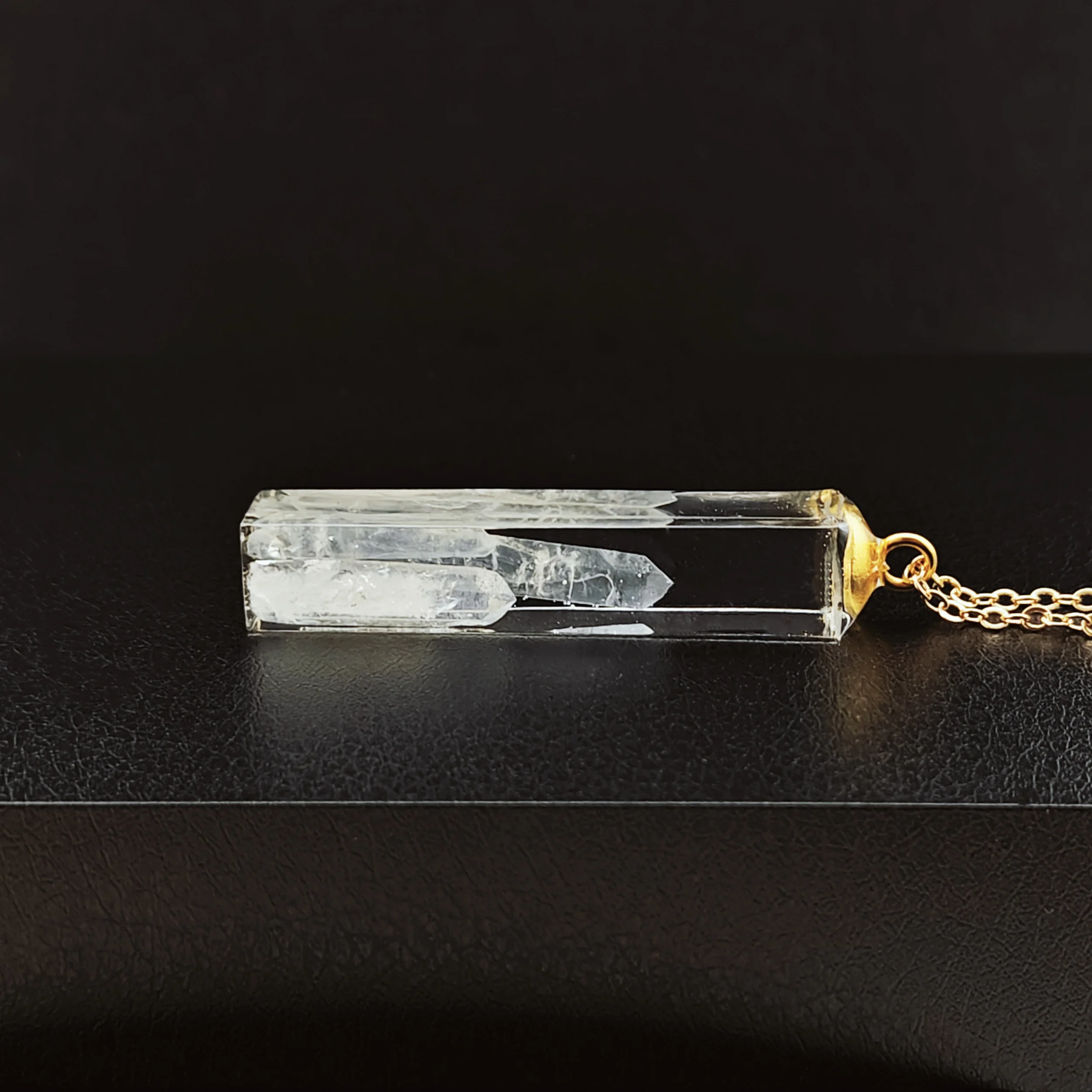 Clear Quartz Crystal Clusters Natural Stone Cube Resin Gold Color Pendant Chain Long Necklace Women Fashion Jewelry Handmade