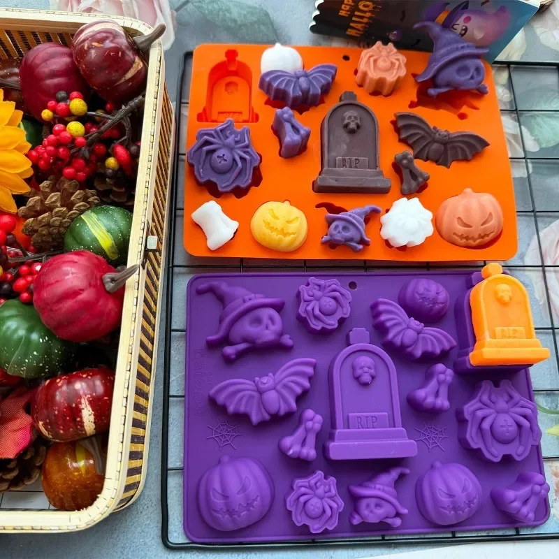Spooky Halloween Silicone Baking and Candy Mold with Ghost Bat Spider Skull Designs for DIY Chocolate Fondant Cake Decorations