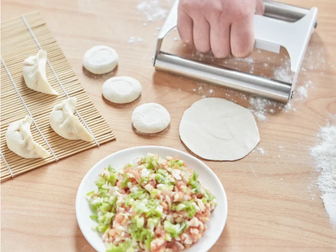 Roller Dough Docker Pastry Pizza Roller Docker Fitfor Pizza Crust or Pastry Dough Stainless steel rolling tool