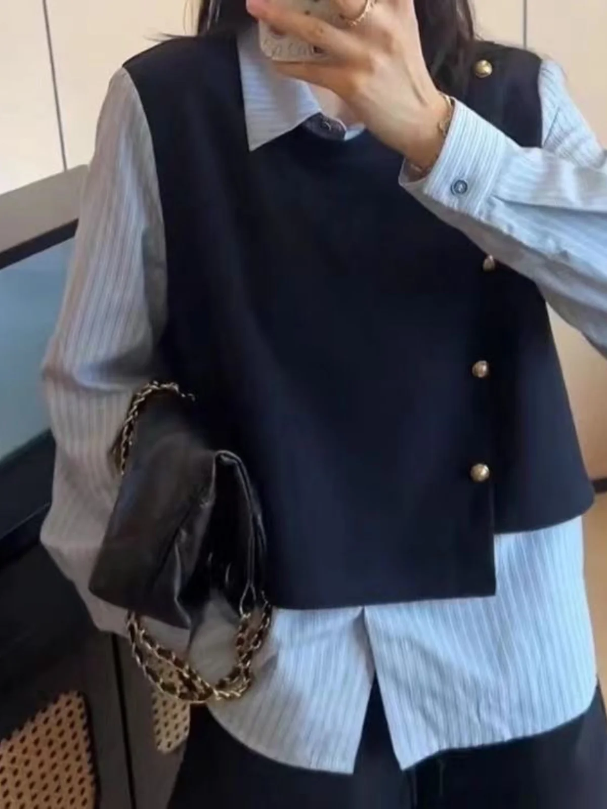 

Casual Striped Long Sve irt Women's Loose Fit Autumn New Sle Irregular Design European Faion Sense Faux Two-Piece Top