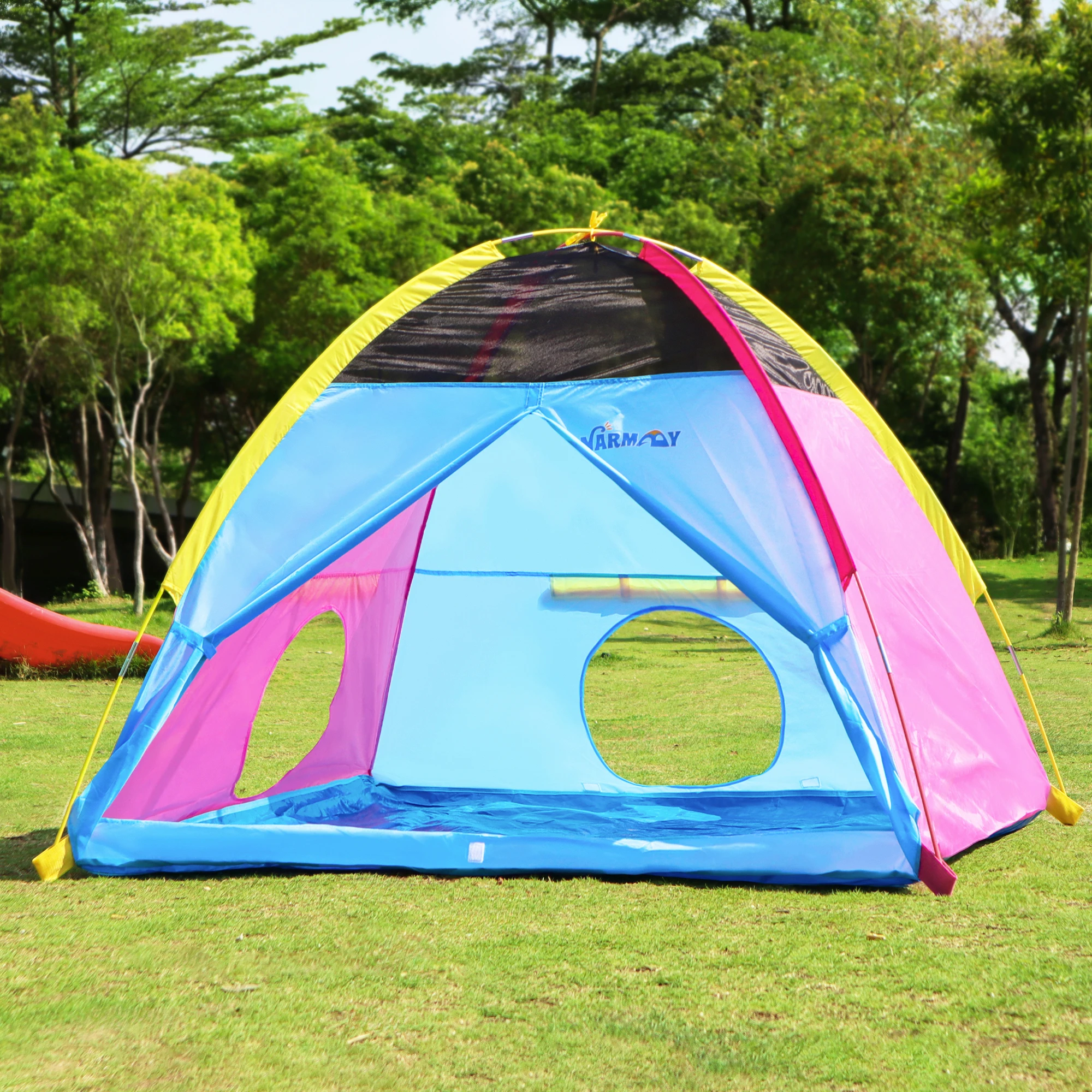 

Kids Play Tent Indoor Outdoor Playhouse Tents for Boys And Girls Children's Game Center with Mesh Top & Tunnel Doors
