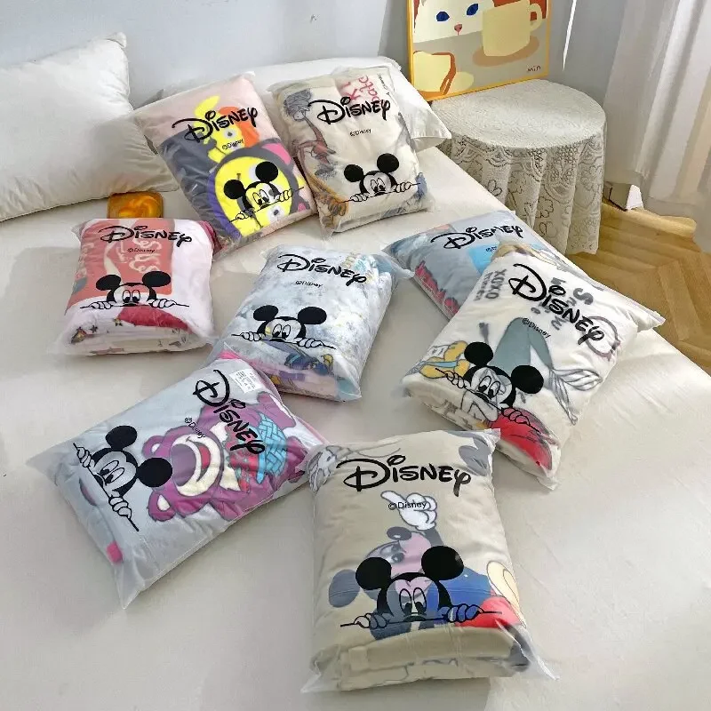 

Disney Blanket Blanket Kindergarten Napping Mickey Minne Gift Box Set Gift Car Napping Bed Cover Office Insulation Blanket