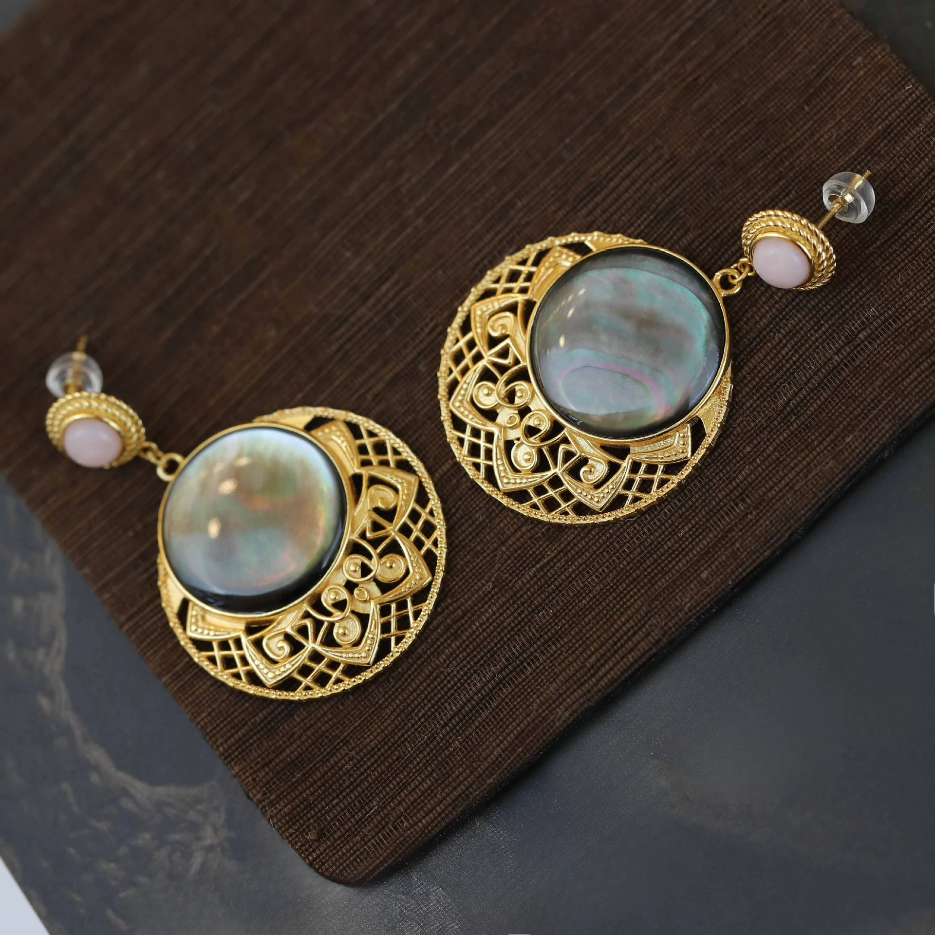 

Retro earrings French high-end style elegant earrings women's fashion jewelry