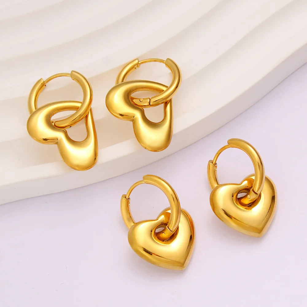 

DIY accessories New European and American style 316 earrings, stainless steel love peach heart earrings, simple temperament, hol