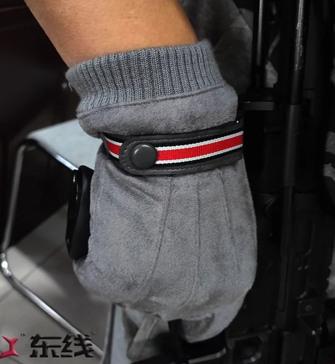 قفاز ألماني رجل شتوي رمادي مخملي خارجي #1