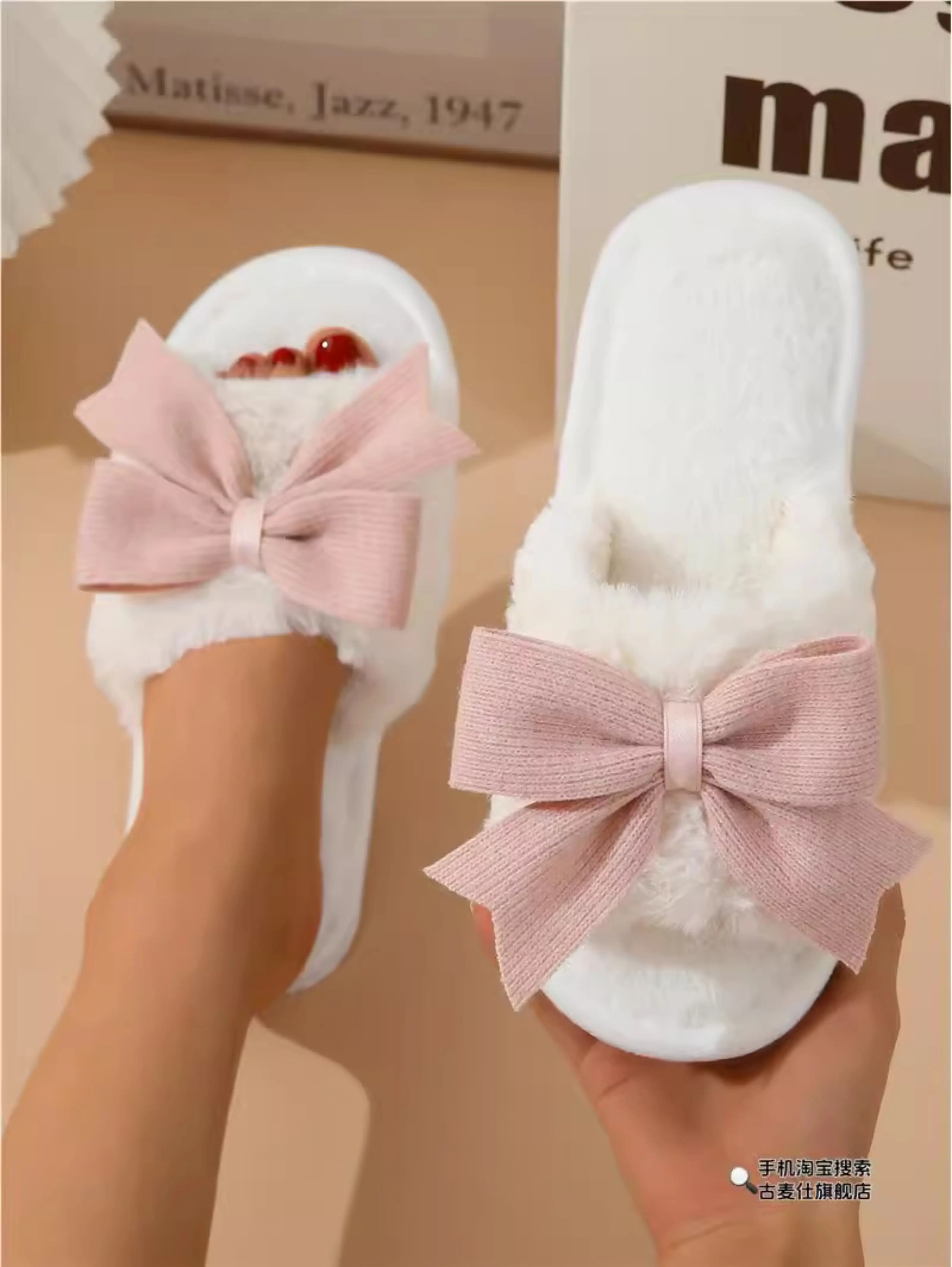 

Cute Cartoon Slippers for Women Plush Fuzzy House Shoes Ins Fashion Viral Warm Slippers for All Seasons Indoor Use