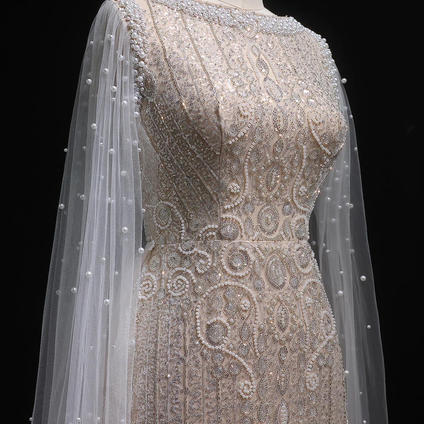Sharon Said Luxuriöses Champagner-Abendkleid mit Cape-Ärmeln, Pailletten und Perlen, für formelle Anlässe und Partys, SS668, maßgeschneidert – Detail 7