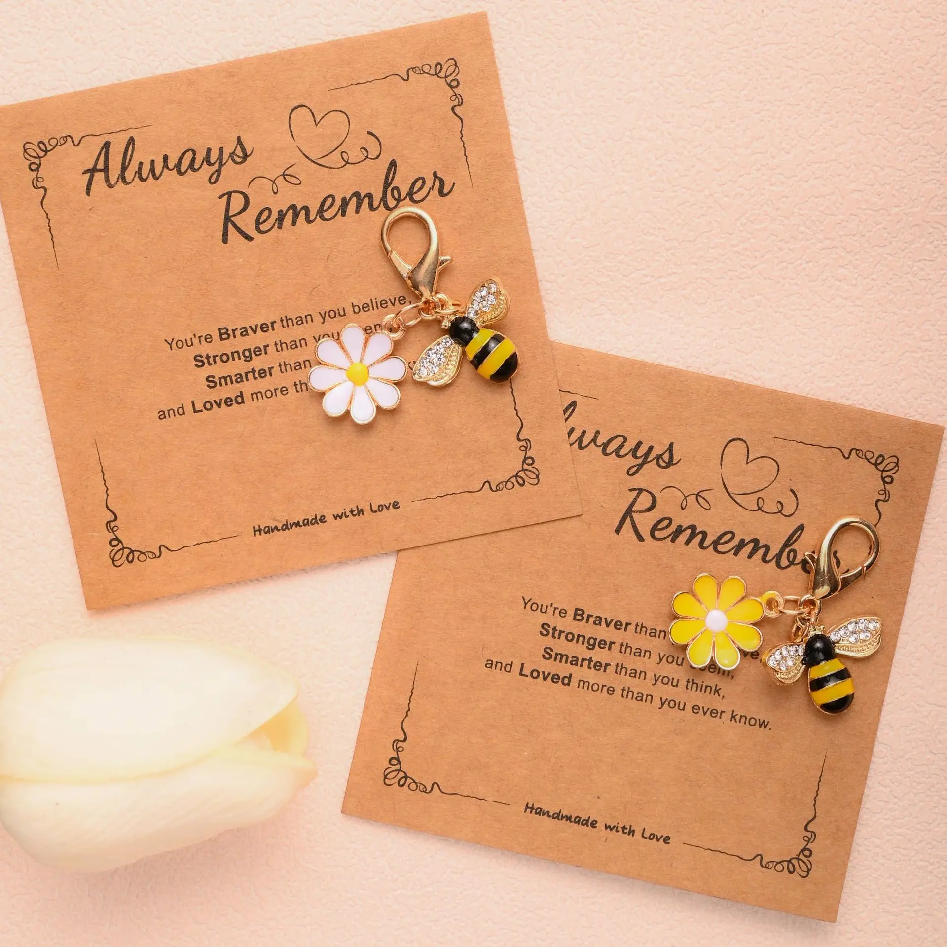 Tarjeta de bendición, colgante de flor de abeja, bolso, llavero, adorno