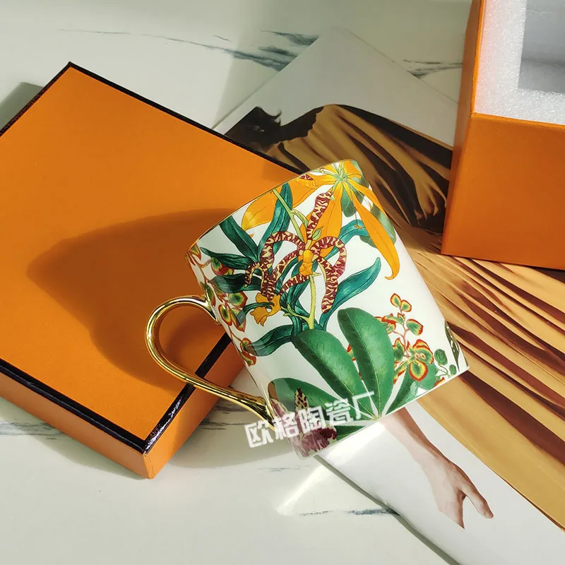 

Big Creative Ceramic Mug for Milk and Oatmeal Home Use Large Capacity Drinking Cup with Fun Design