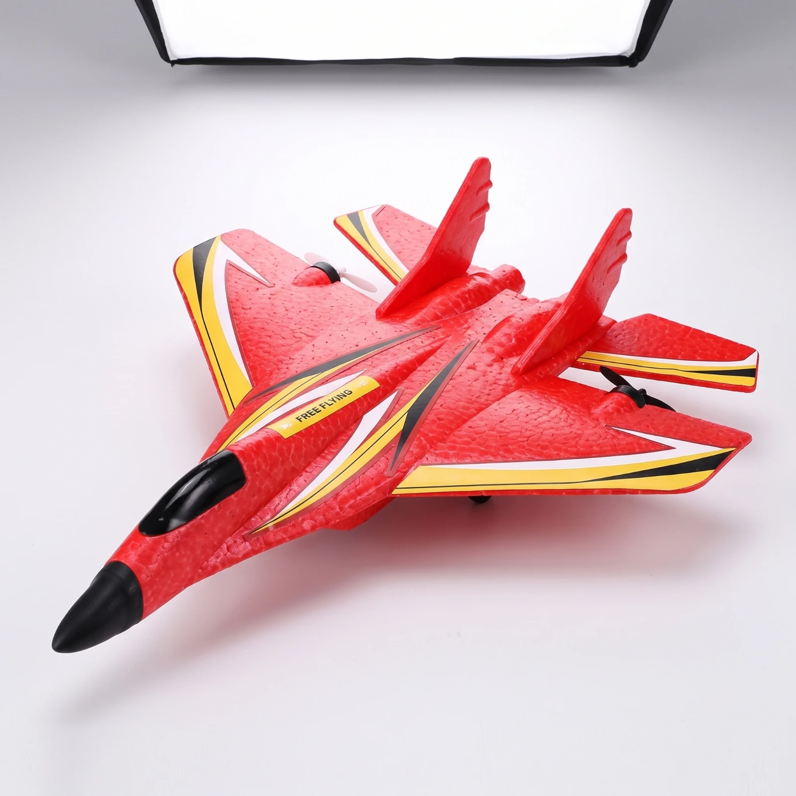 RC Plane Twin-Motor RC Airplane Foam Glider Rechargeable Toy Self-Stabilizing for Beginners, Park, Backyard