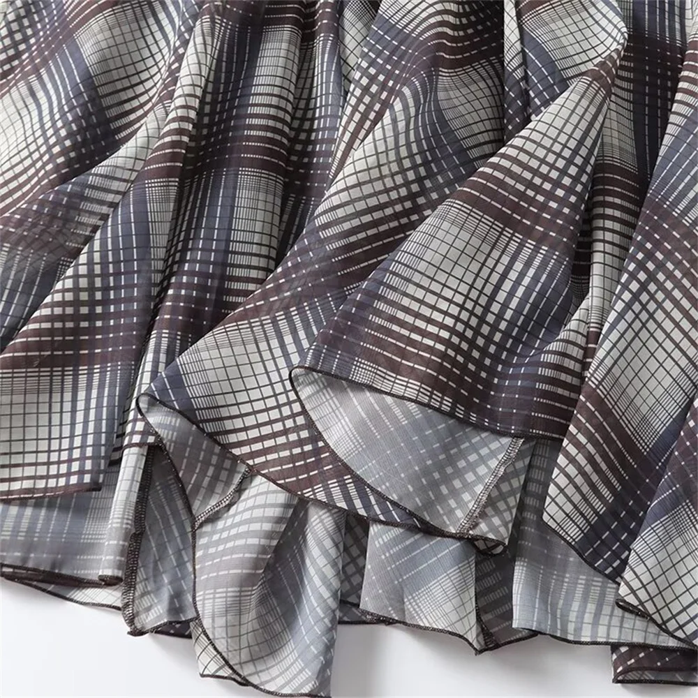 Autumn New Product Fashionable and Casual Women's Clothing plaid Printed Floating Horn Half length Skirt