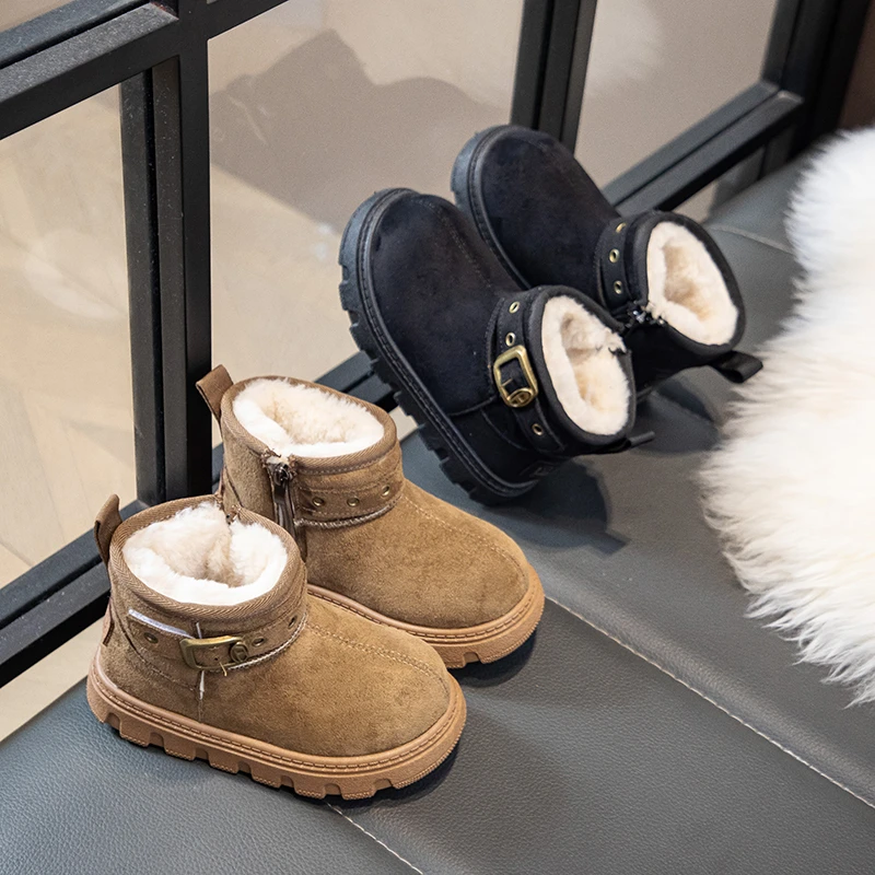أحذية شتوية جديدة للأولاد لعام 2025 أحذية ثلج للفتيات أحذية قطنية سميكة أحذية قطنية دافئة ومضادة للانزلاق