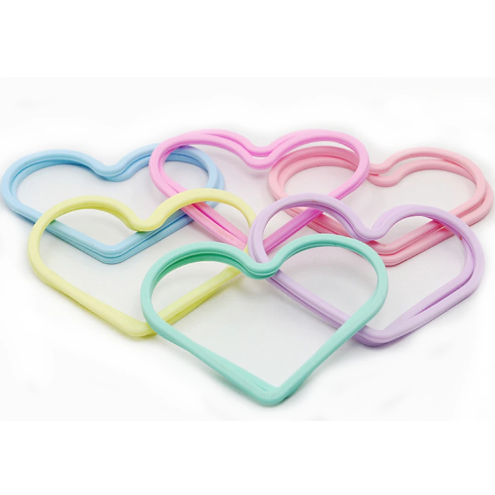 

24 Pcs Party Supplies Small Gift Creative Silicone Heart Shaped Wristbands Favors