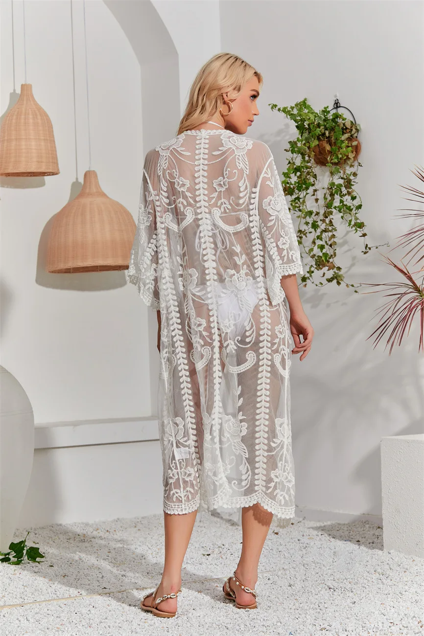 مثير انظر من خلال المرأة سترة فستان الشاطئ بيكيني طويل التستر الأبيض المطرزة الزهور نمط الدانتيل هامش بحر