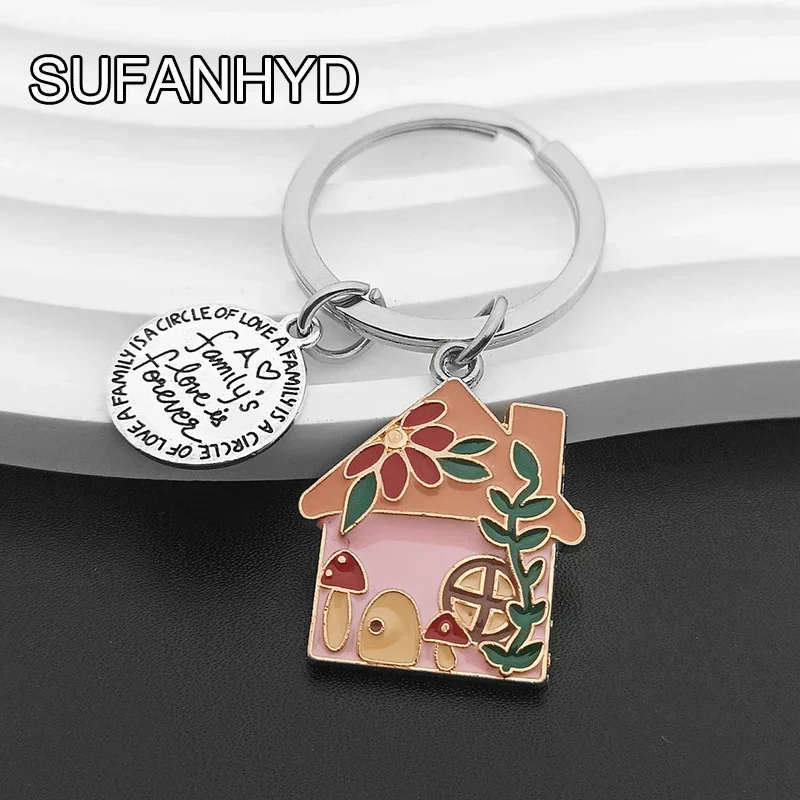 Lovely Family Keychain House Key Ring Cute Cabin Keychains for Women Gift for Family Member