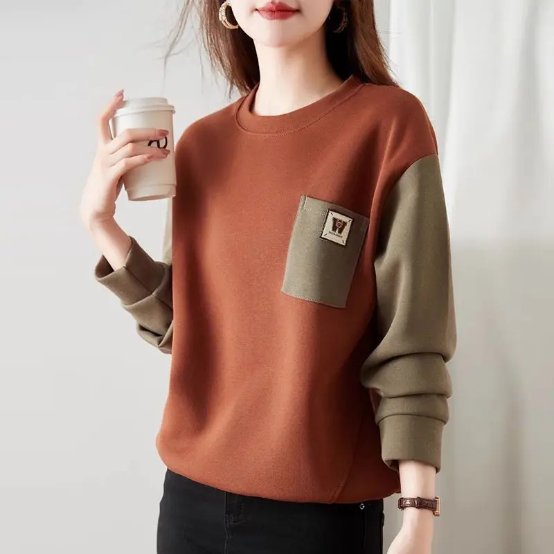 Casual and Trendy Color Blocking Autumn Oversized Loose Patchwork Pocket Women Loose Reducing Age Round NeckLong Sleeve Hoodies