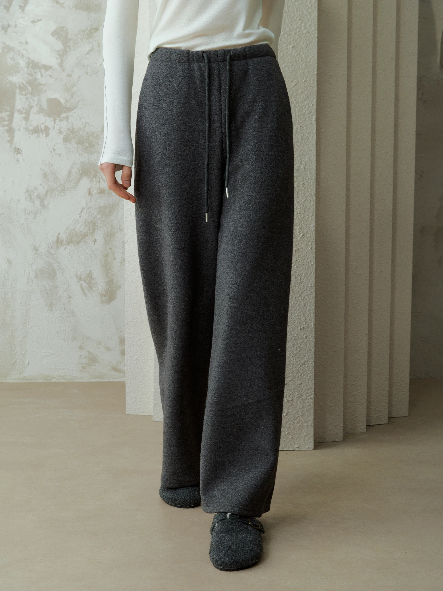 

Thiened Fce Winter Casual Pants Women's Straight Leg Warm Trousers Dstring German Velvet Two Colors l Waist