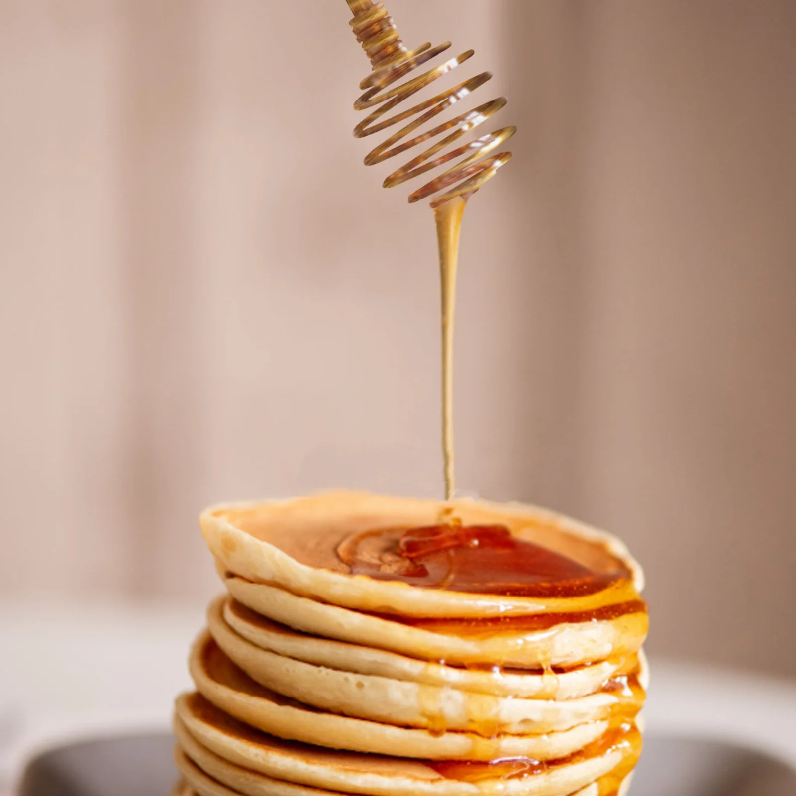 

20pcs Honey Shaped Coffee Stirrer Stainless Steel Reusable Hollow Drink Mixer For Cocktail Tea Bar Kitchen Tool Dual Function