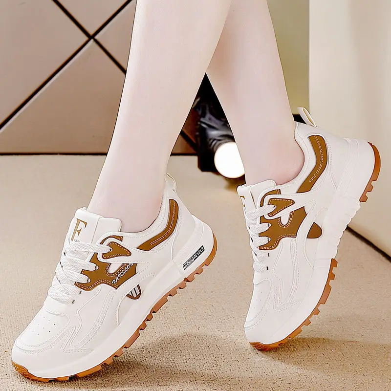 

Sports shoes for women 2025 new spring Korean version versatile lightweight running leather casual dad shoes for women