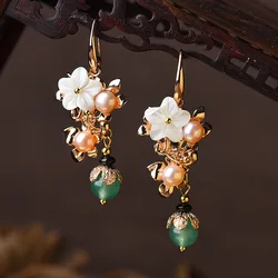 Vintage Freshwater Imitation Pearls Dangle Earrings for Women Delicate Shell Flower Drop Earrings Fashion Jewelry Birthday Gifts