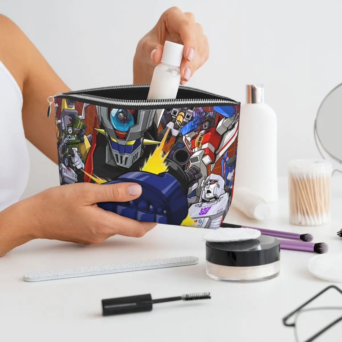 

Mazinger Z Mad Robot Grendizer Anime Manga Women Cosmetic Bag Travel Makeup Organizer Pouch Toiletry Storage Dopp Kit Case