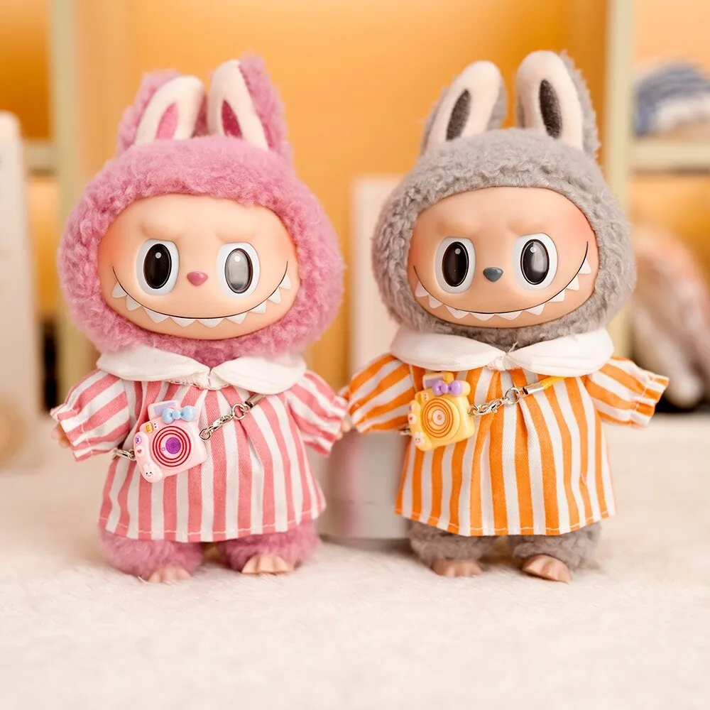 

17cm LABUBU Party Outfit - Blind Box Hanging Doll Dress with Camera Accessories, Cute Vinyl Figure Photo Set