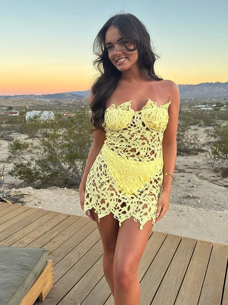 Sexy Ausgeschnittenes Damenkleid Strand-Brustwickelkleid Ärmelloses Mini-Kleid Einfarbiges Damenkleid 2026 Mode Sommer Schlankes Urlaubskleid