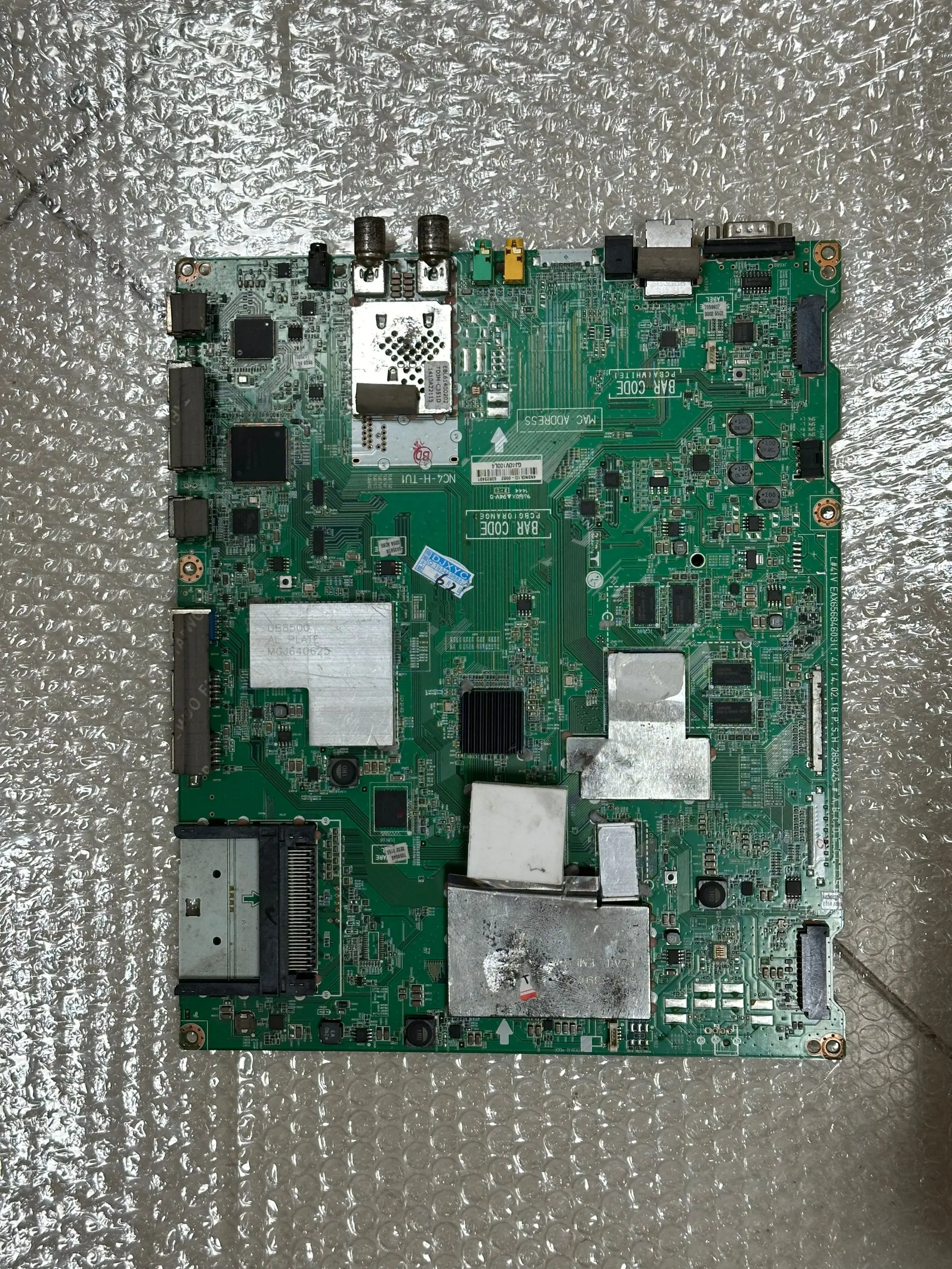 

49UB8800CE 55UB8800-CE 65UB8800-CE Mainboard EAX65684603 Screen LC490EQE LC550EQE LC650EQF