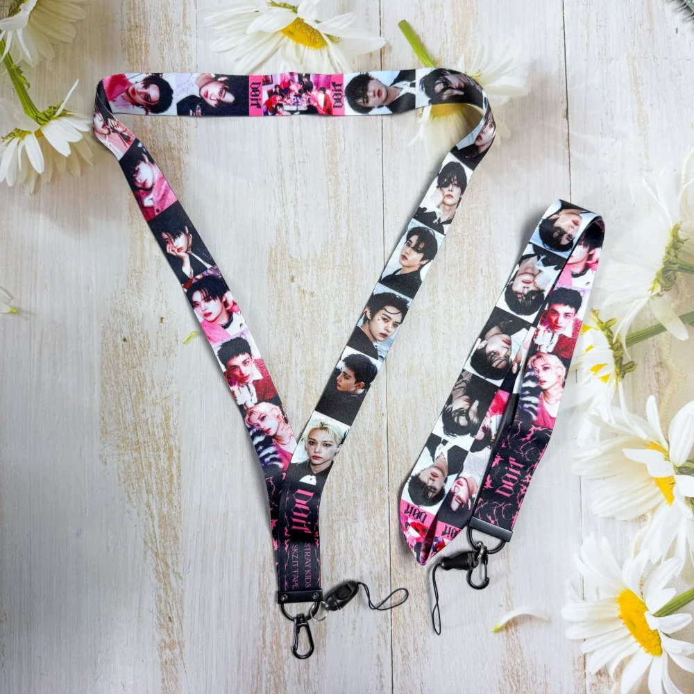 StrayKids DO IT KPOP ألبوم جديد مجموعة مروحة المشاهير غطاء بطاقة الهاتف المحمول حبل معلق بطاقة الأرز بطاقة المدرسة حبل هدية #2