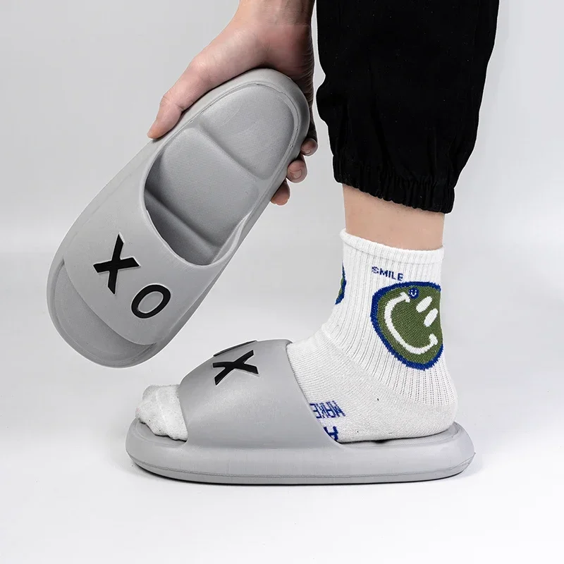 MAIJIAKA Design Men Slippers New Casual Innovative Eva Soft Sole Lightweight Home Slippers High Quality Exclusive Brand Slippers