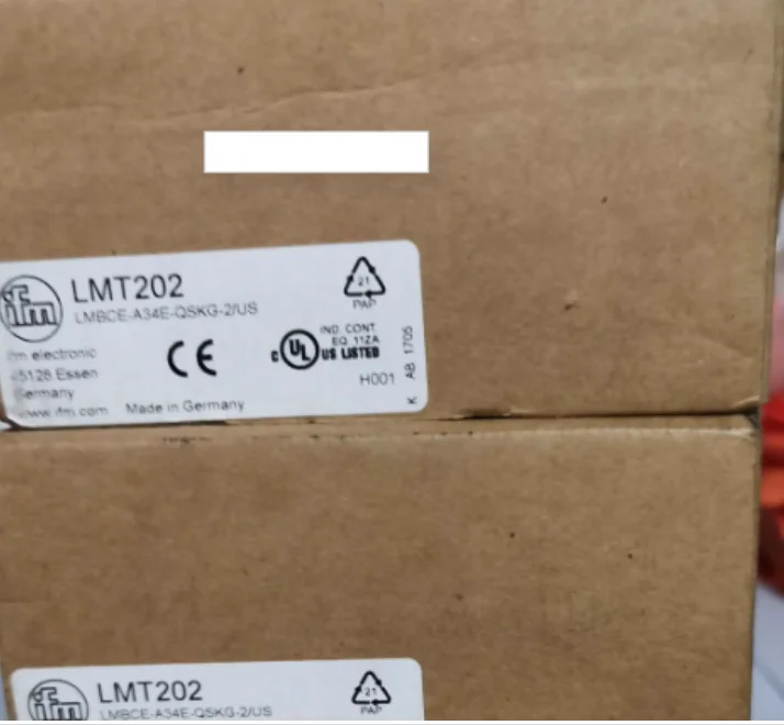 New original IFM pressure sensor LMT202