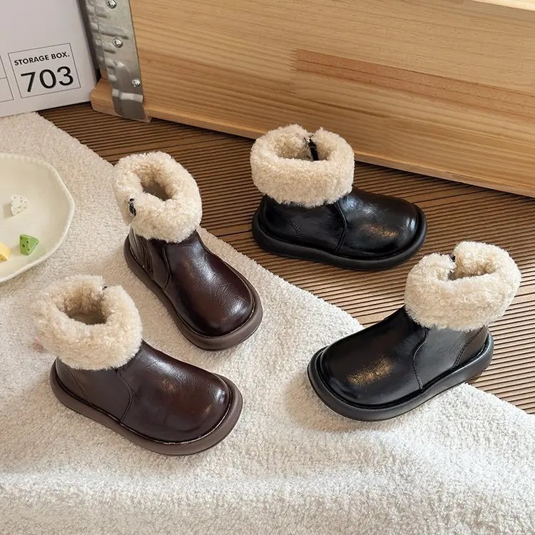 

2025 Winter New Fashion Kids Princess Shoes Suede Warm Soft Sole Girls Short Boots with Side Zip Children Ankle Boot Non-slip
