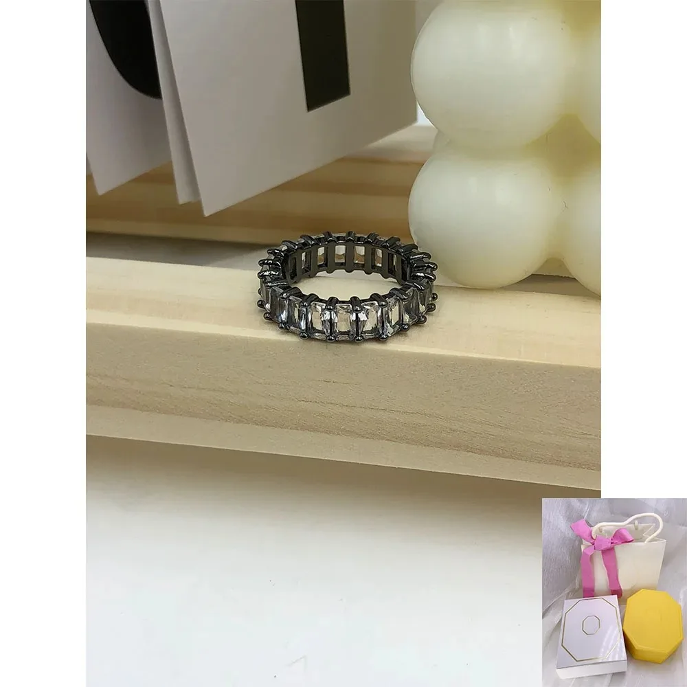 

New fashion hot selling Matrix ring rectangular cut gray romantic holiday party gift