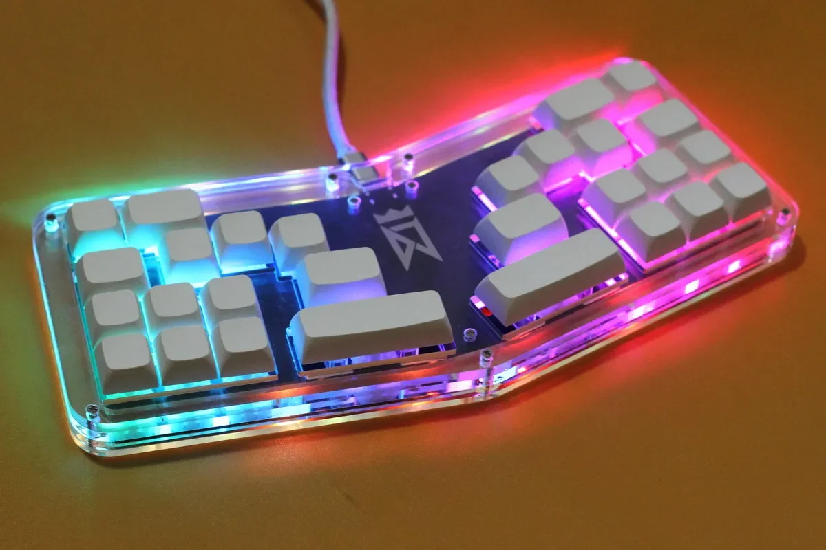 Imagem -02 - Via Suporte Ergonômico Gaming Teclado Mini Teclados Mecânicos Hotswap Acrílico Case Rgb com Fio tipo c