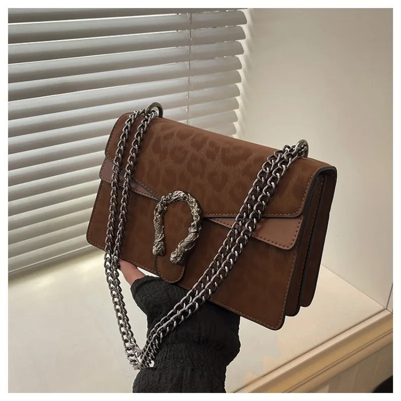 

Trendy Timeless Diaper Bag Backpack Mom Office Travel Baby Outing Exquisite Chic Sleek Elegant Practical Versatile 2025 New