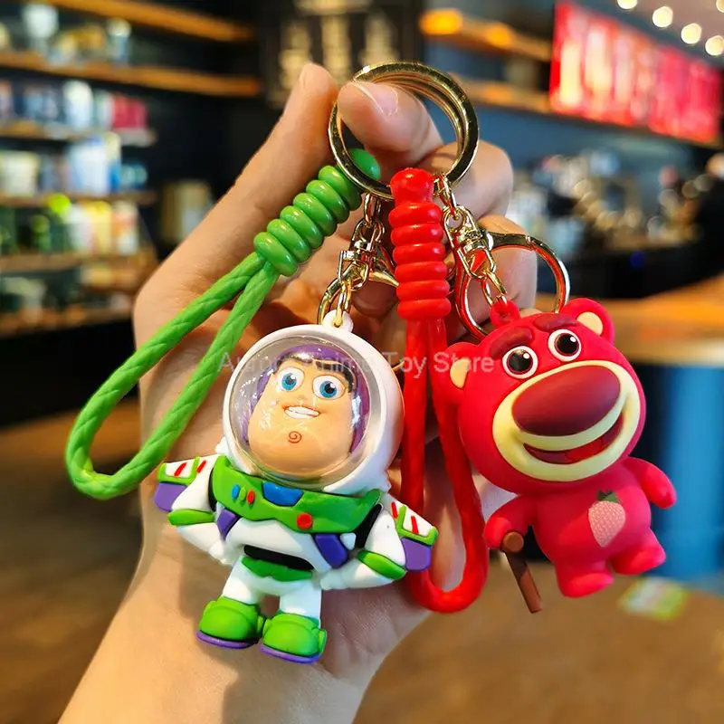 LLavero de Disney de Anime Kawaii para niños, colgante de coche, variedad personalizada de muñecos de dibujos animados, Toy Story, regalos de Juguetes