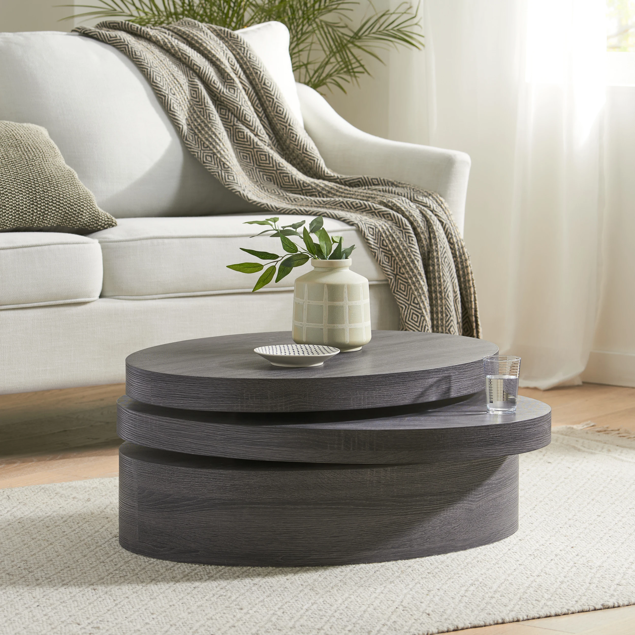 

MODERNESQUE ROTATING COFFEE TABLE-Matte Black