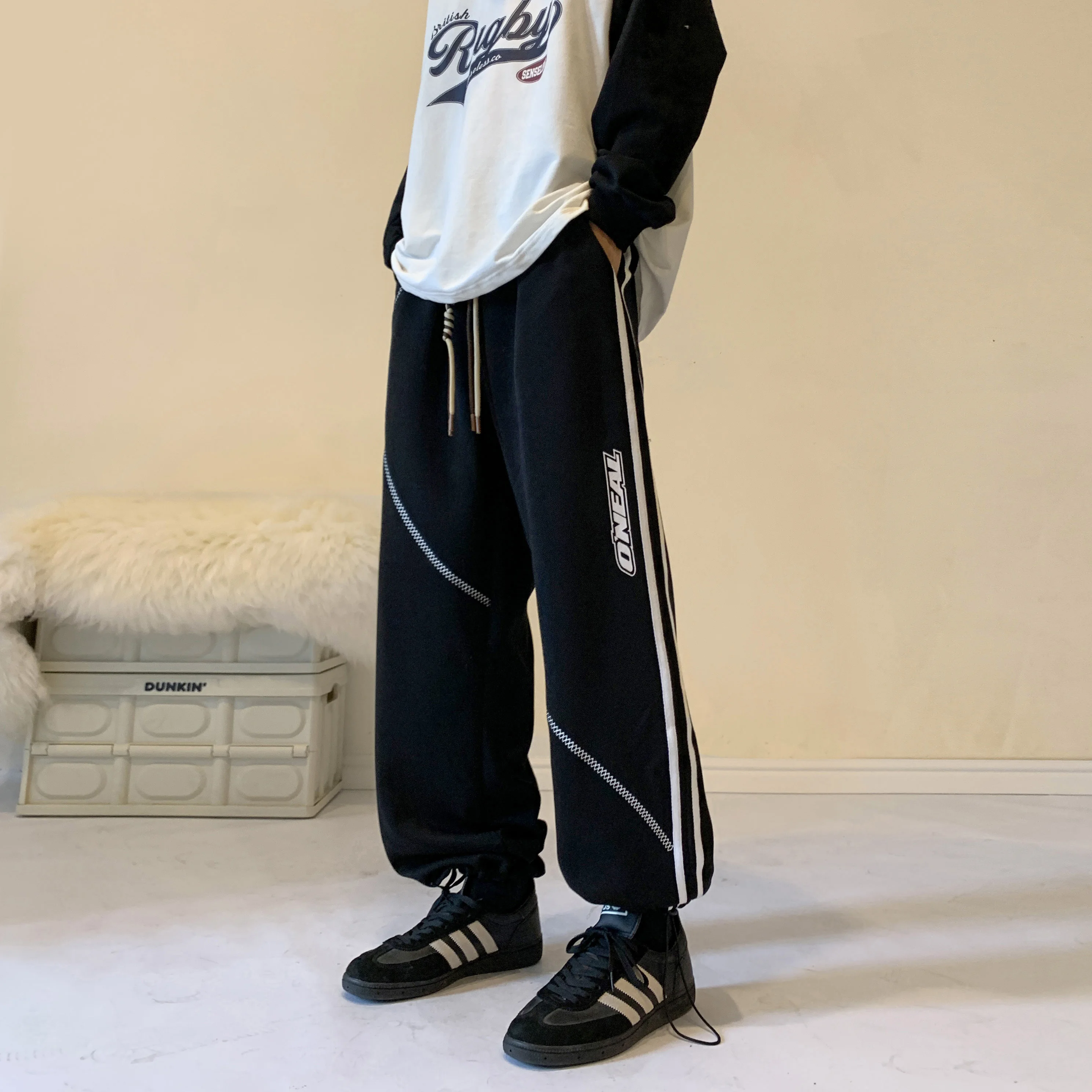 

Spring Autumn Men's Straight Leg Casual Pants American Loose Sweatpants Side Stripe Sports Pants Faionable Youth Sle