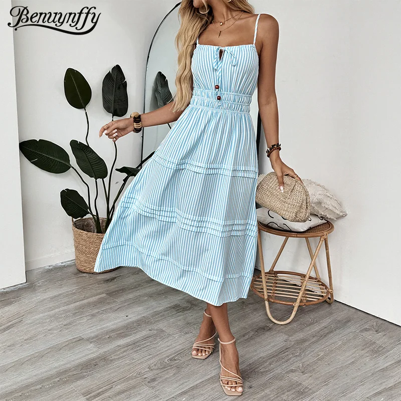 Benuynffy vestido camisola a rayas con cuello cuadrado y lazo frontal para mujer, vestidos largos informales sin mangas estilo vacaciones de verano 2025 para la playa