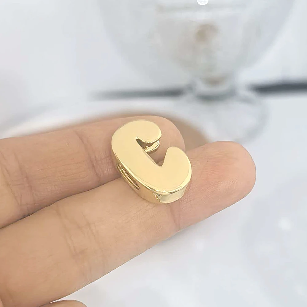 QMHJE Initial Alphabet Buchstaben Spacer Perlen für Armband Großes Loch Stern Herz Charm Anhänger Gold Farbe DIY Herstellung Kupfer Großhandel
