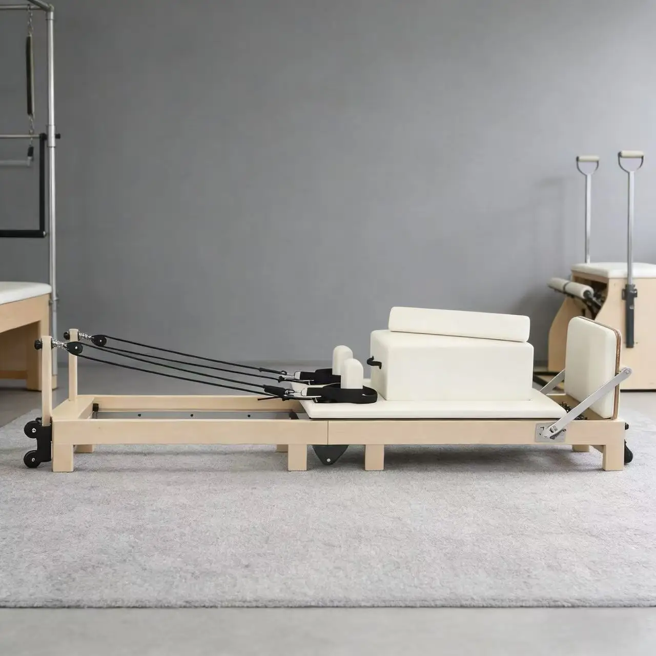 Matériel de fitness de haute qualité : Reformer Pilates pliable et souple pour usage domestique et entraînement privé
