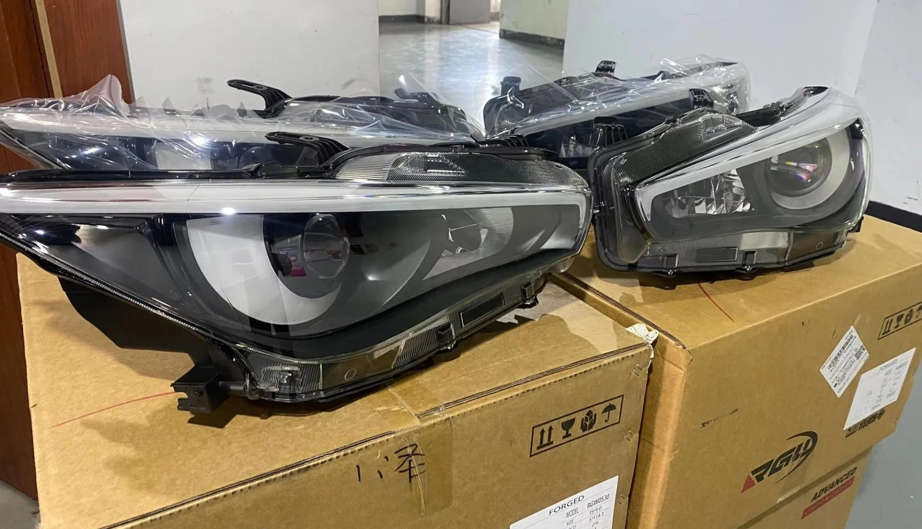 Car Headlamp for Infiniti Q50 Moon-shaped Led Headlights Q50 Lighting System Original Modify Headlights