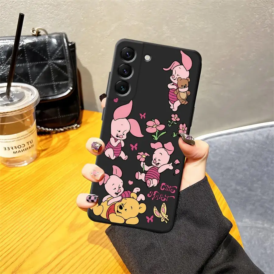 Funda de teléfono suave negra para Samsung Galaxy A70 A04 A50 A06 A20 A13 A30 A15 A03 A40 A16 A05 A10 A12 Disney Winnie The Pooh