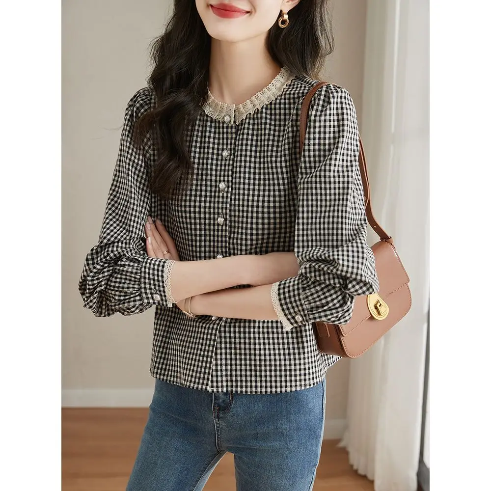 Spring and Summer New French Retro Round Neck Lace Checkered Shirt Feminine Long Sleeved Top