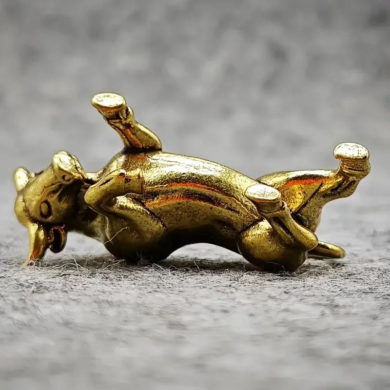 Miniatur-Metallskulptur im Vintage-Stil mit 3D-Stierkampf – perfekt für Heim- und Bürodekoration, Schlüsselanhänger-Charm oder Sammlergeschenk – Detail 6