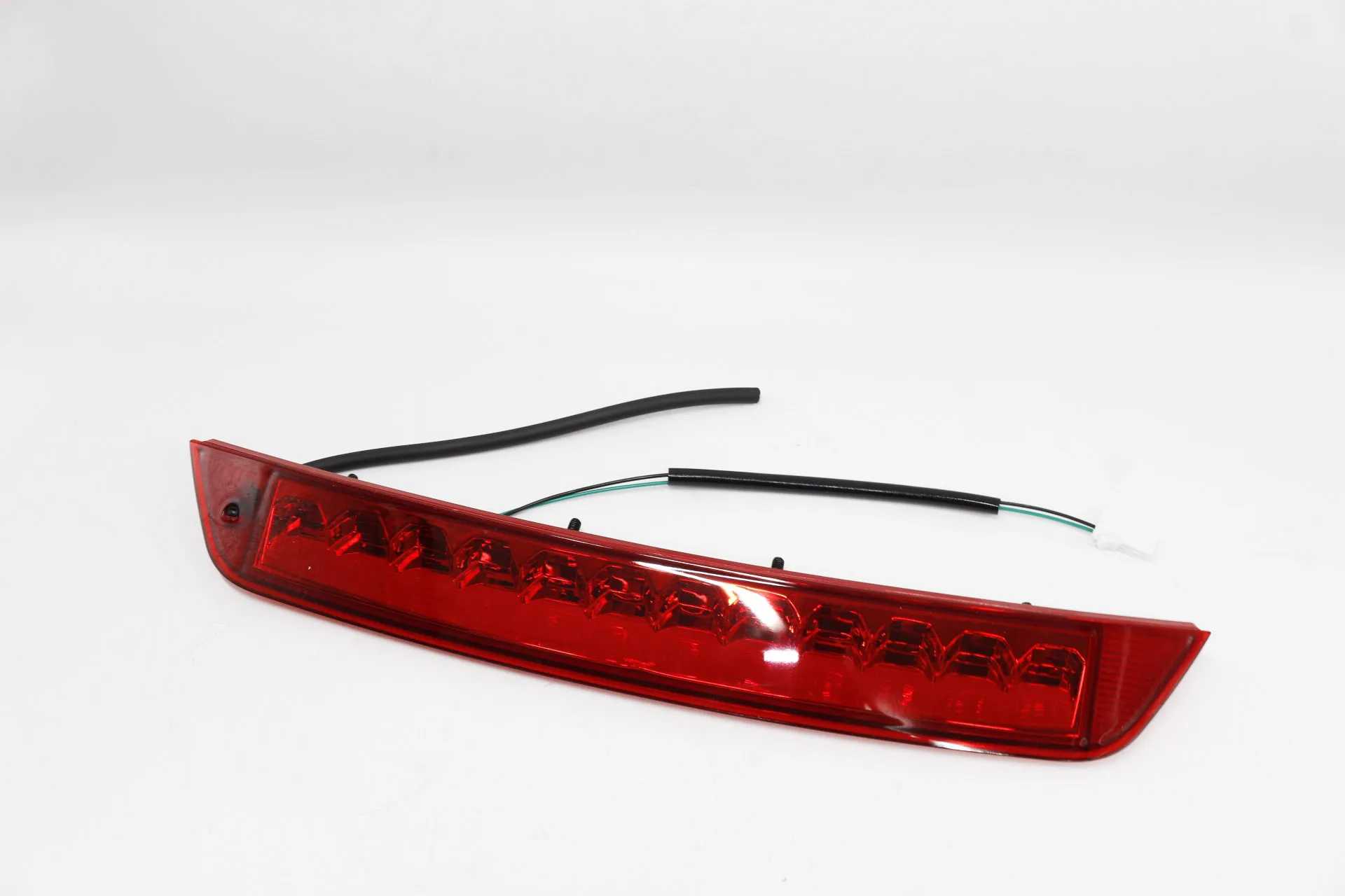 For Hyundai Tucson 2015-2018 Rear High Mount Stop Lamp Brake Light Rear 92700-D3000 92700D3000