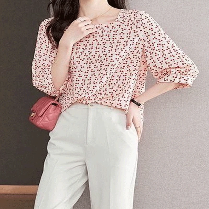 Summer New European and American Loose Square Printed Chiffon Shirt with Round Neck and Three-quarter Sleeve Commuter Korean