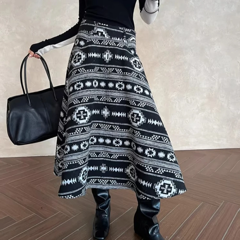 TWOTWINSTYLE Solid Spliced Printing Casual Skirt Female High Waist Loose Vintage Literary Women's Long Skirts Autumn New Fashion